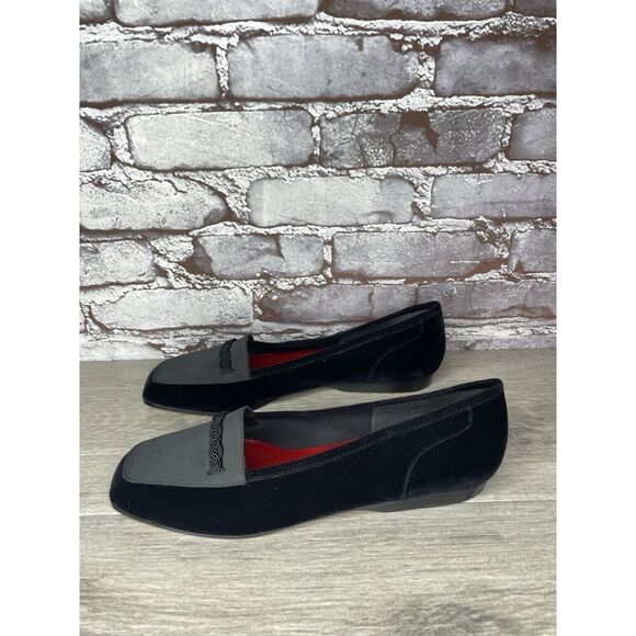 Enzo Angiolini Gray Black Suede Slip On Dress Flats Women’s Sz 10M US/40.5EU - Picture 15 of 16